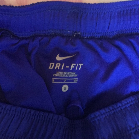 Nike dri-fit shorts - Picture 3 of 4